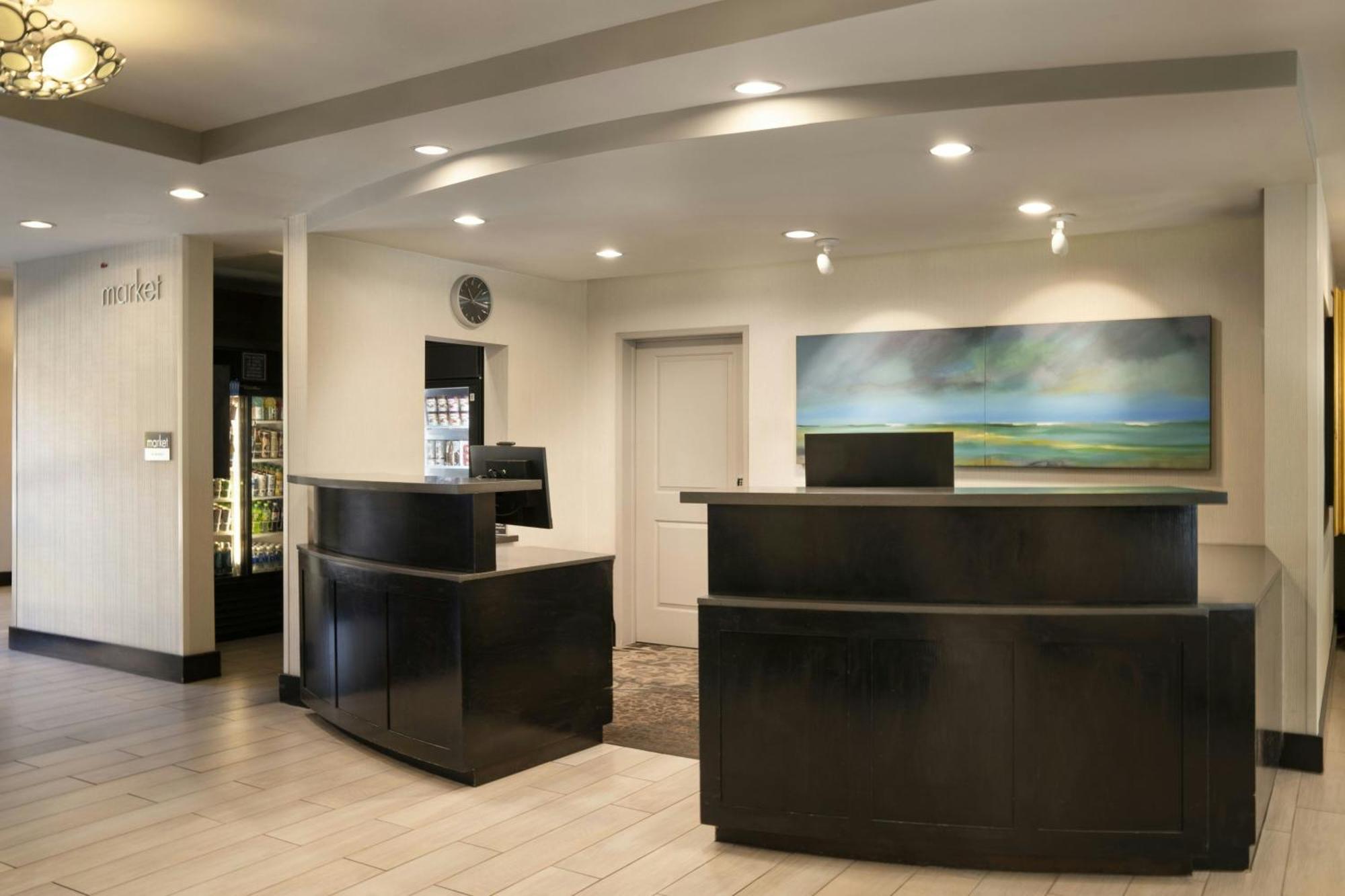Residence Inn San Diego Del Mar Bagian luar foto